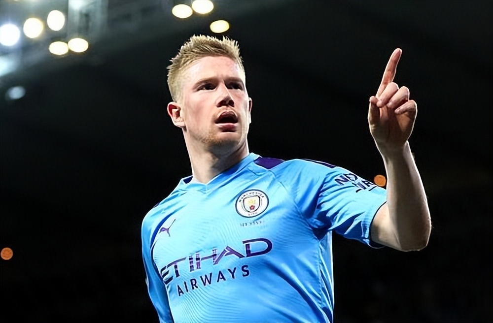 本赛季苏超最佳阵容：冠军泰州队1人入选，亚军南通队3人在列