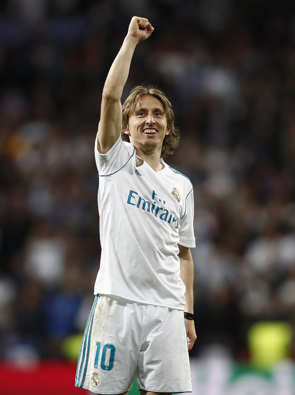 罗林斯32分6板14助 NBA雄鹿114-123不敌76人 马克西54分